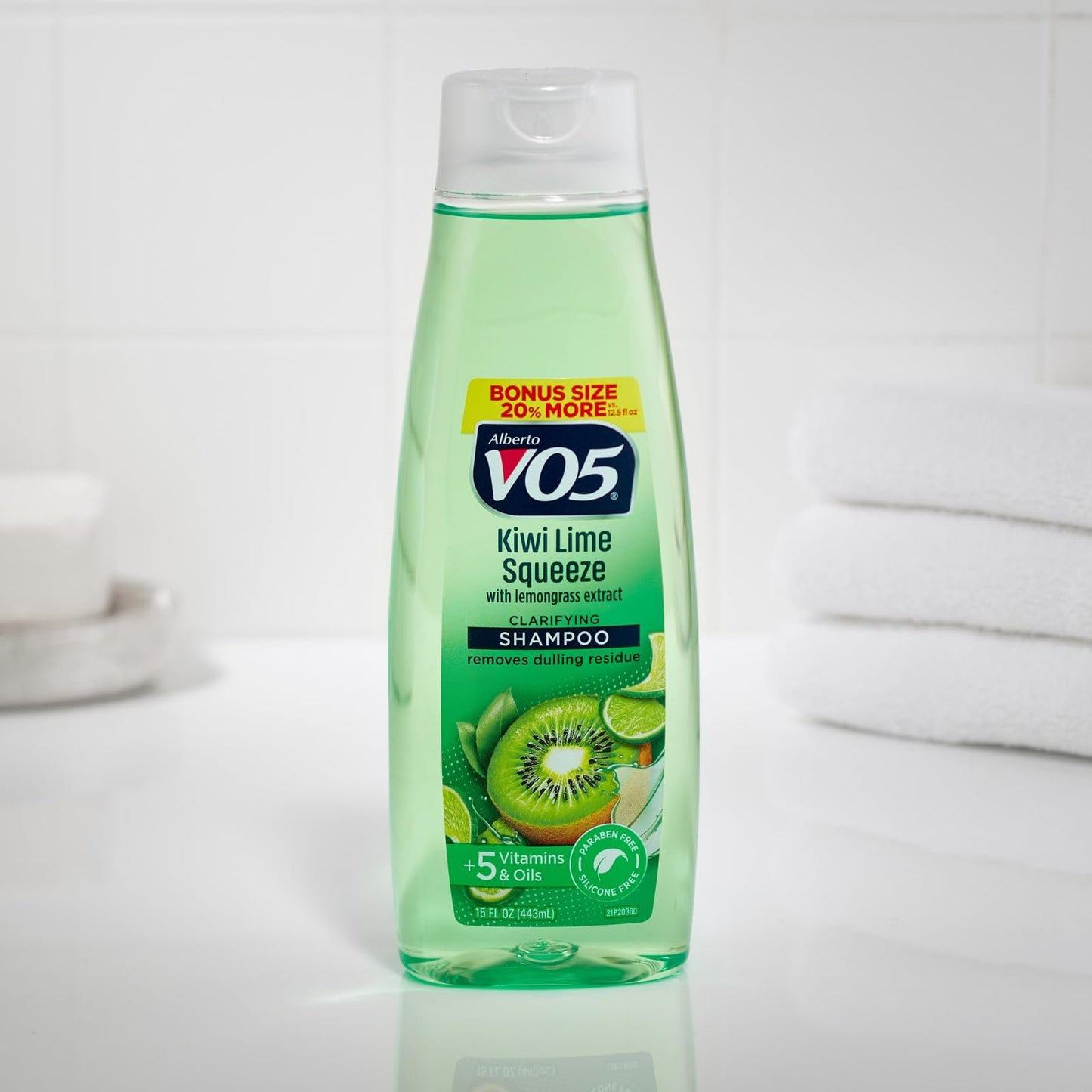 VO5 Herbal Escapes Clarifying Shampoo - 12.5 Fl Oz - Kiwi Lime Squeeze - Help Nourish, Moisturize and Hydrate Hair Leaving It Looking and Feeling Thicker, Fuller and Simply Beautiful